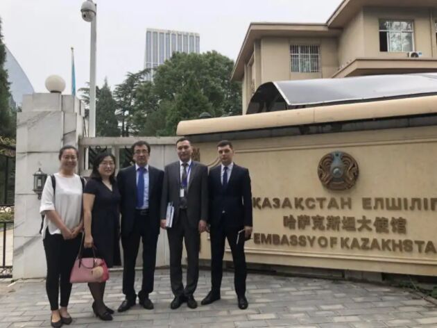 驻哈萨克斯坦使馆提醒中国公民哈入境政策有调整