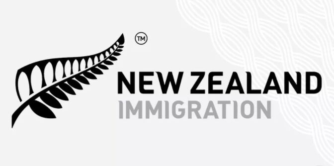 新西兰工签持有者家属豁免入境！新西兰居民签证入境日期延长！国内身份证到期可委托代办啦！