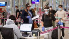 阿联酋为来自70个国家的旅客提供落地签证