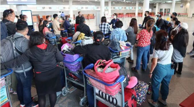 73名滞留在柬的菲律宾人被包机送回国，菲律宾已开展14次遣返活动