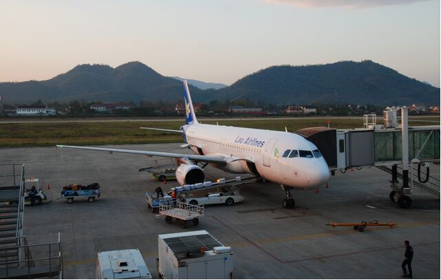 紧急通知：回国航班停飞，10月10日和14日万象-昆明航班取消